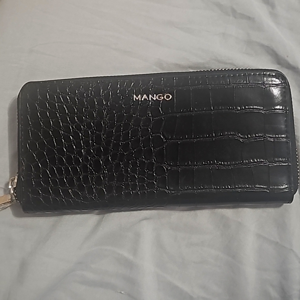 Mango wallet
